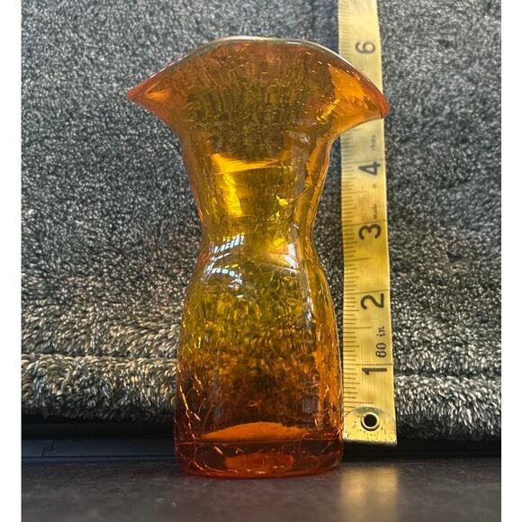 UV Reactive 1950s Small Vase Art Glass Amber Orange MCM Hand Blown - Picture 3 of 8